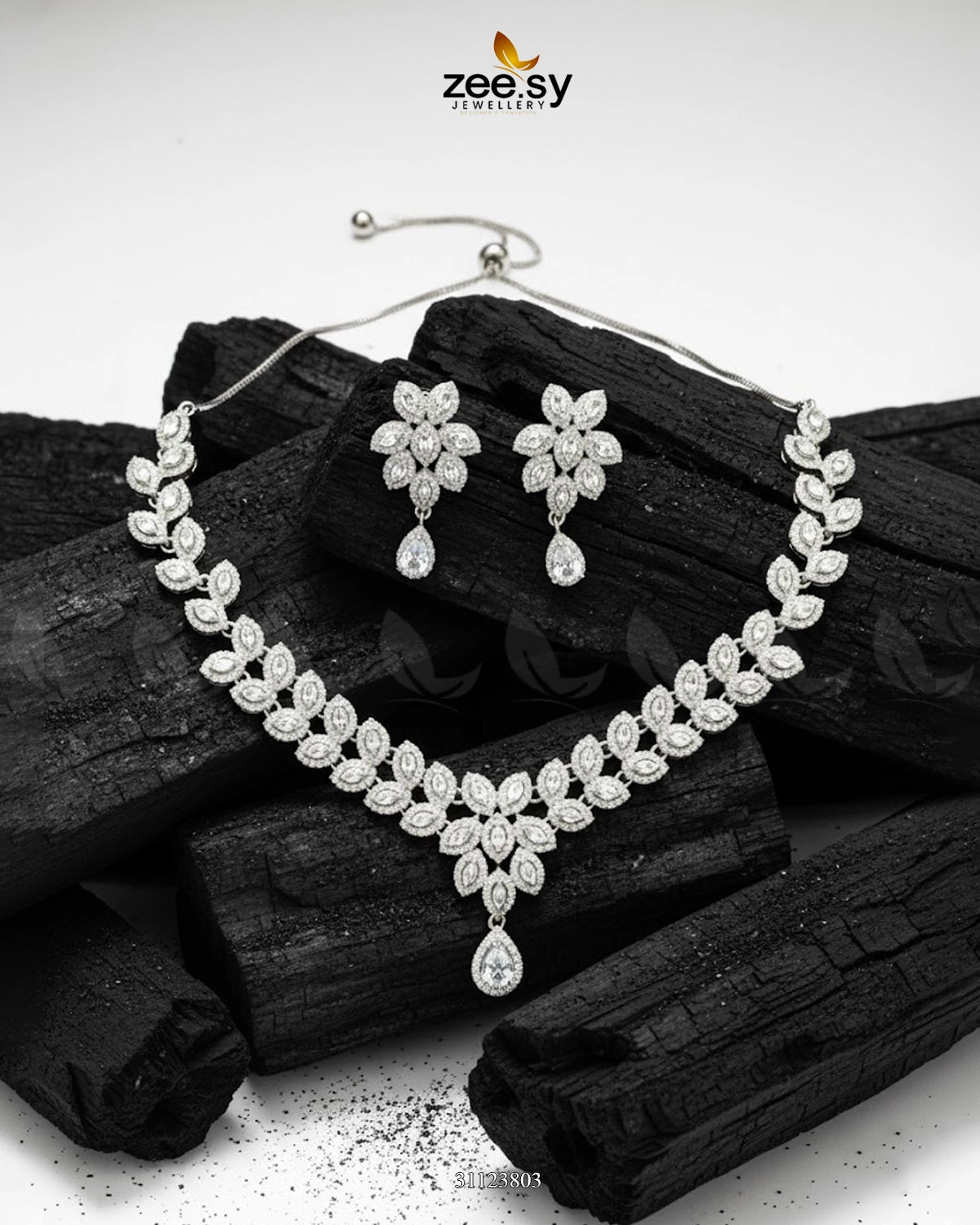 Rich Heritage Stream Necklace Set Silver White - Zeesy Jewellery