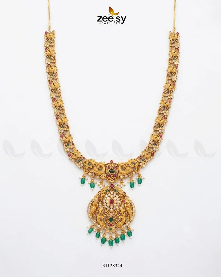 Richy Bloom Golden Necklace Set Necklace Sets - Zeesy Jewellery Pakistan | Premium Artificial & Imitation Jewellery
