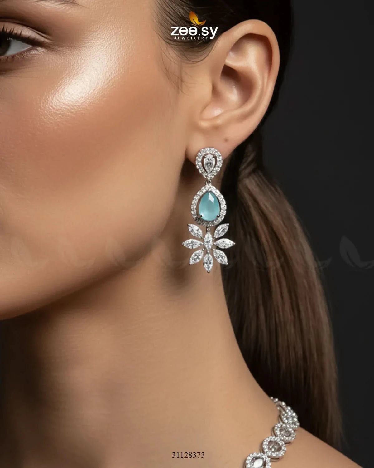 Royal Floral Zirconia Necklace Set - Zeesy.pk