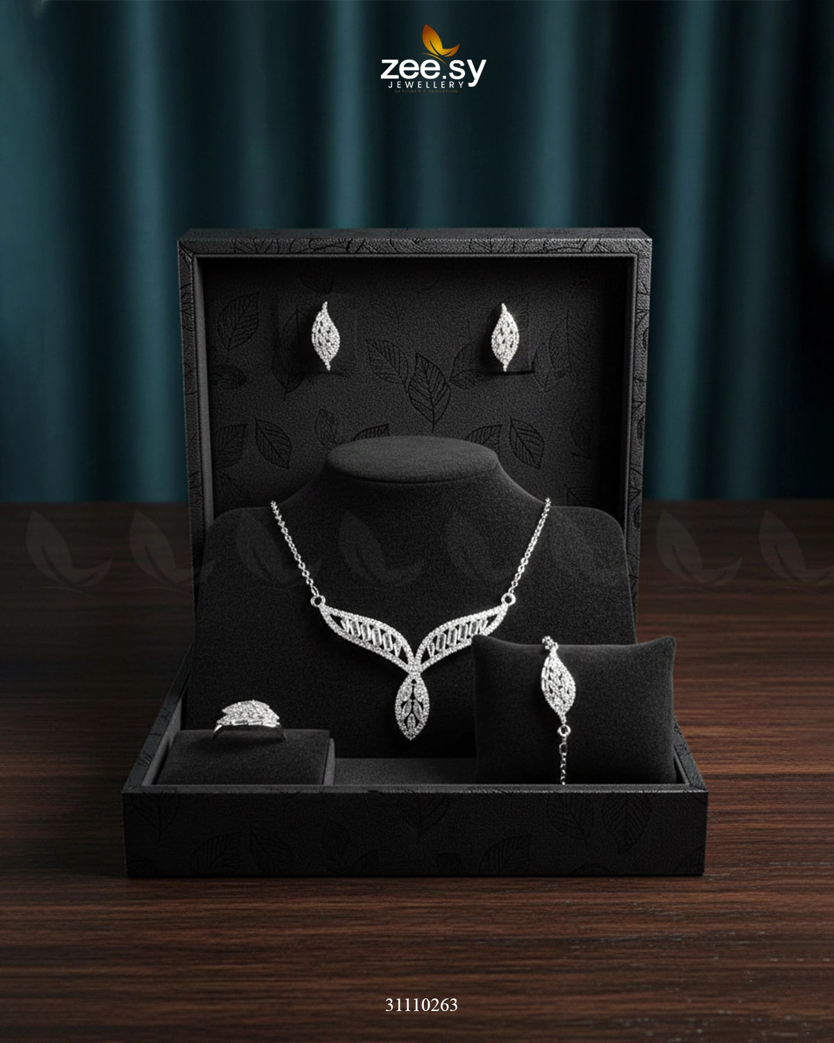 Finchia Pendant Set Silver - Zeesy Jewellery