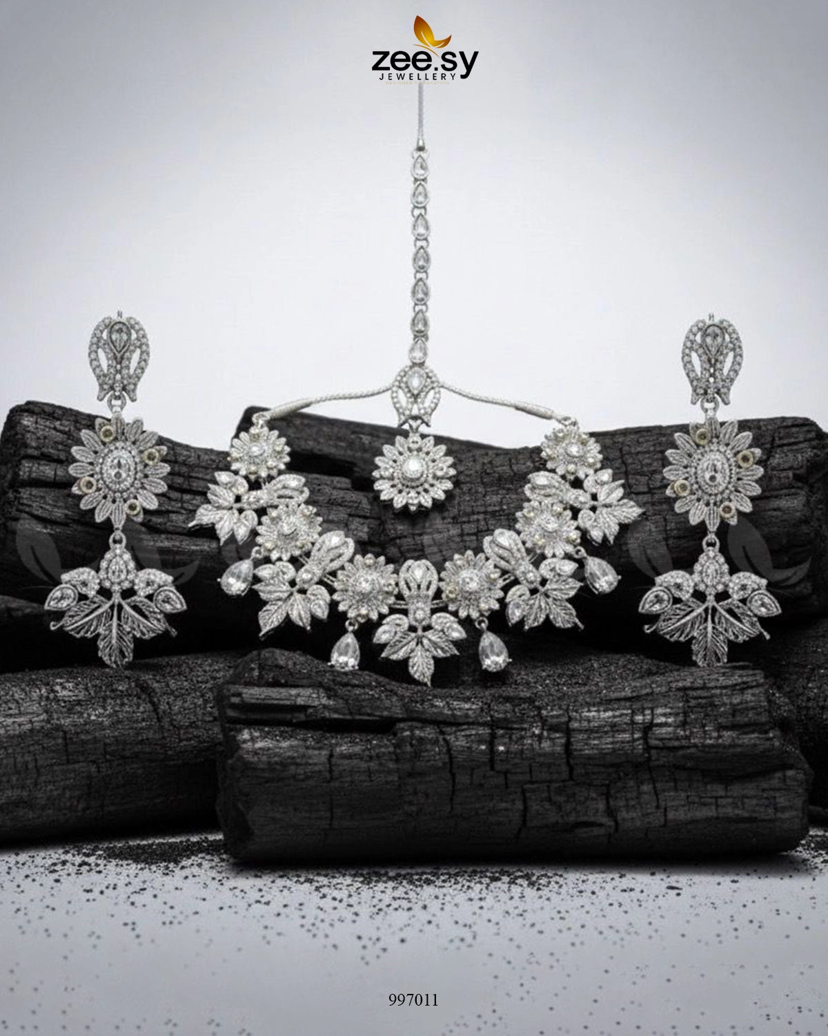 Angelonia Necklace Set