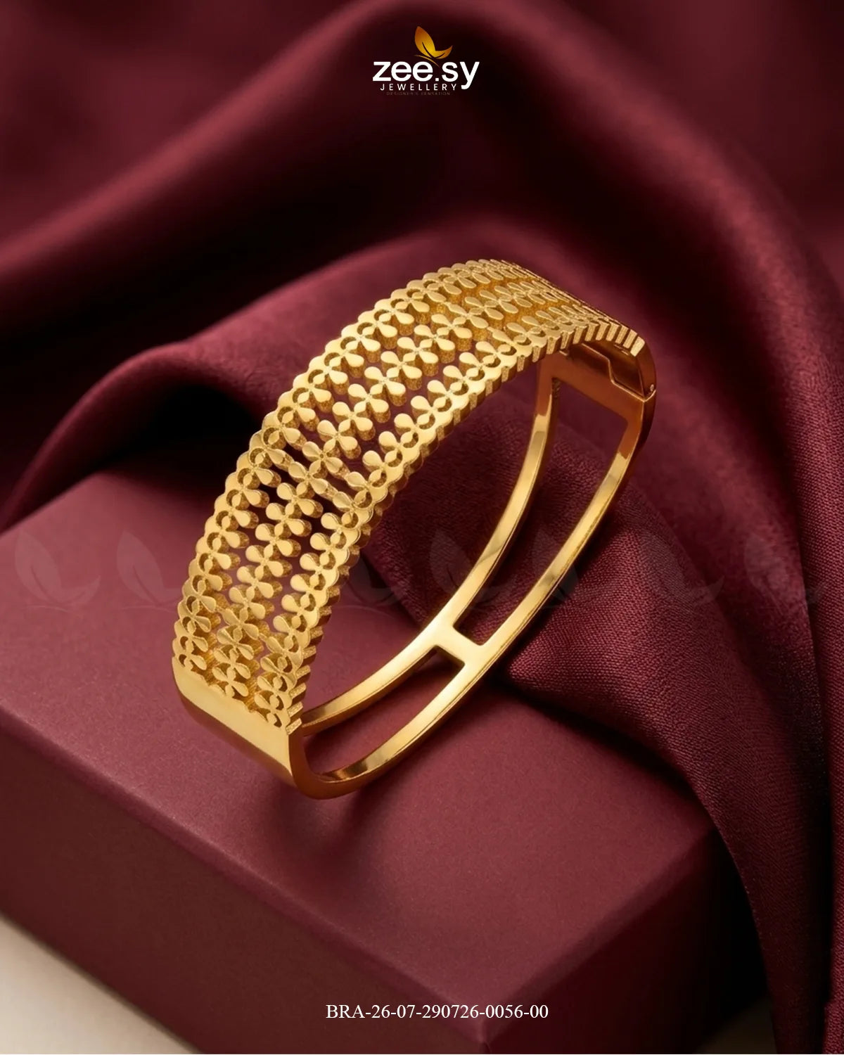 Screw Disc Pave Hinged Bracelet Bracelet - Zeesy Jewellery Pakistan | Premium Artificial & Imitation Jewellery