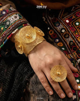 Sculpted Botanical Baai Bangle Ring Set - Zeesy.pk