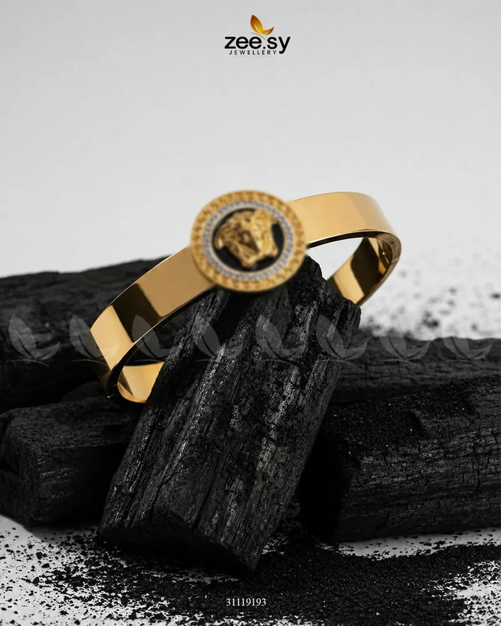 Shard Medusa Head Bracelet