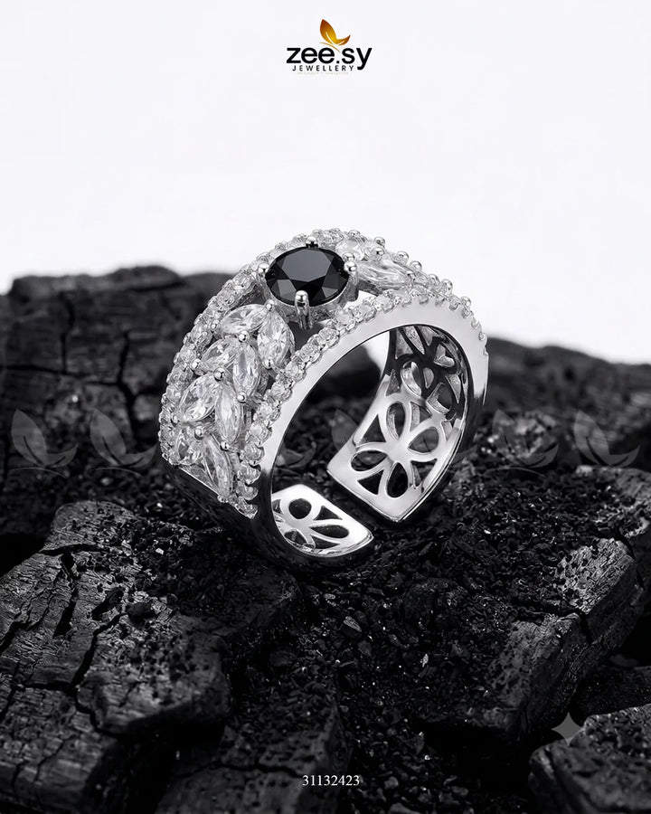 Silver Bloom Leaf Stone Ring Silver Black Finger Ring - Zeesy Jewellery Pakistan | Premium Artificial & Imitation Jewellery