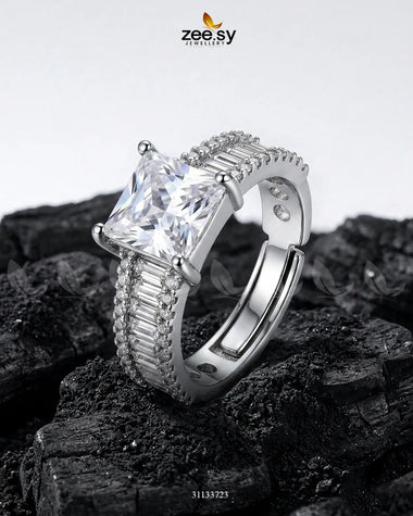 Silver Pretty Bold Stone Ring Silver White Finger Ring - Zeesy Jewellery Pakistan | Premium Artificial & Imitation Jewellery