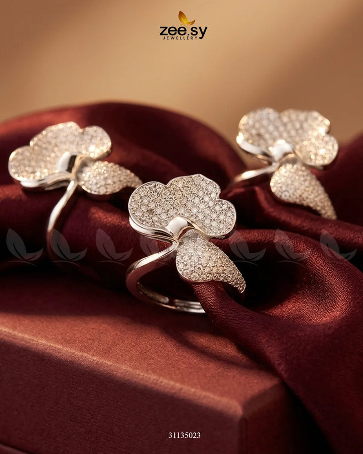 Silver Statement Gemstone Ring Finger Ring - Zeesy Jewellery Pakistan | Premium Artificial & Imitation Jewellery