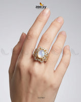 Sparkling Oval Stone Zircon Ring