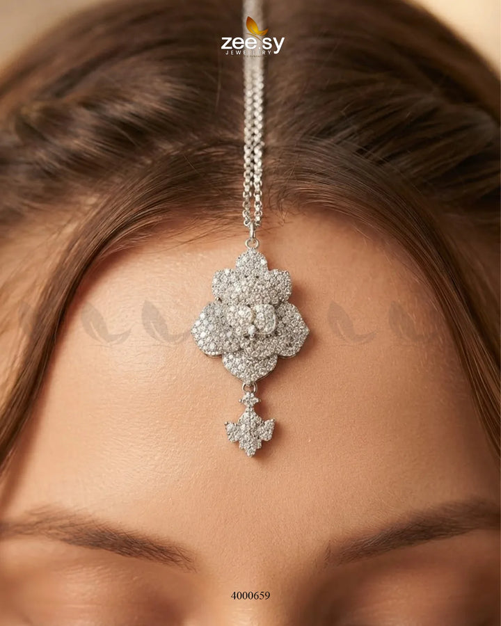 Silver sparkling zirconia necklace set with matching earrings, elegant jewelry by RHS09 featuring shimmering stones and intricate design.