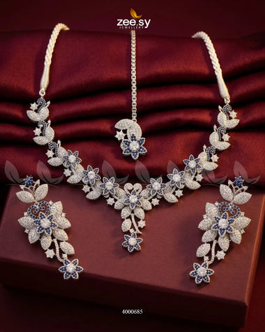 Starlight Floral Pave Necklace Set