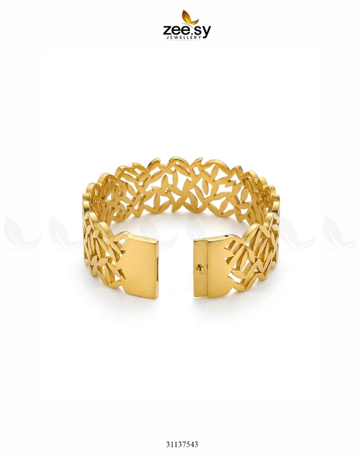 Steeze Leaf Thick Bracelet Bracelet - Zeesy Jewellery Pakistan | Premium Artificial & Imitation Jewellery