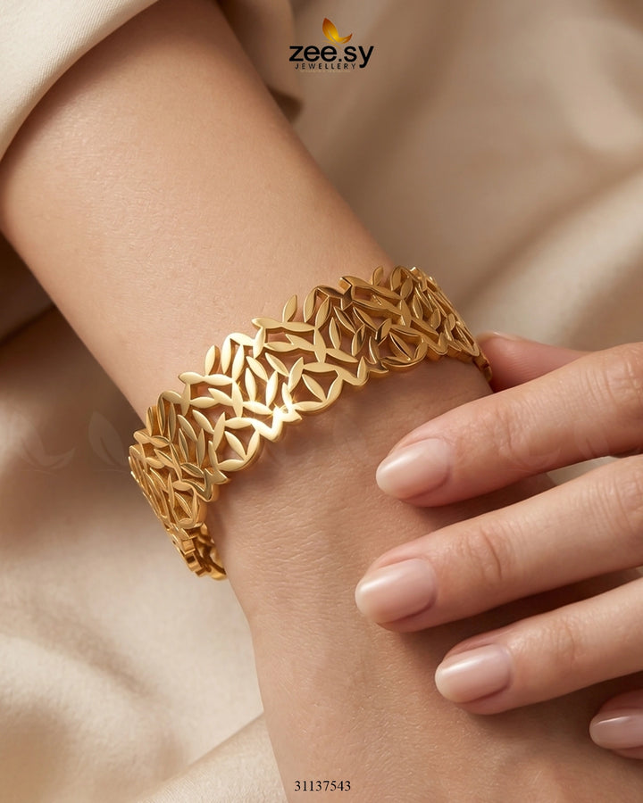 Steeze Leaf Thick Bracelet Bracelet - Zeesy Jewellery Pakistan | Premium Artificial & Imitation Jewellery