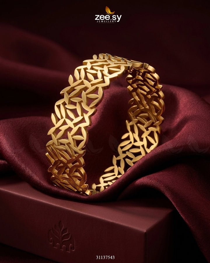 Steeze Leaf Thick Bracelet Bracelet - Zeesy Jewellery Pakistan | Premium Artificial & Imitation Jewellery