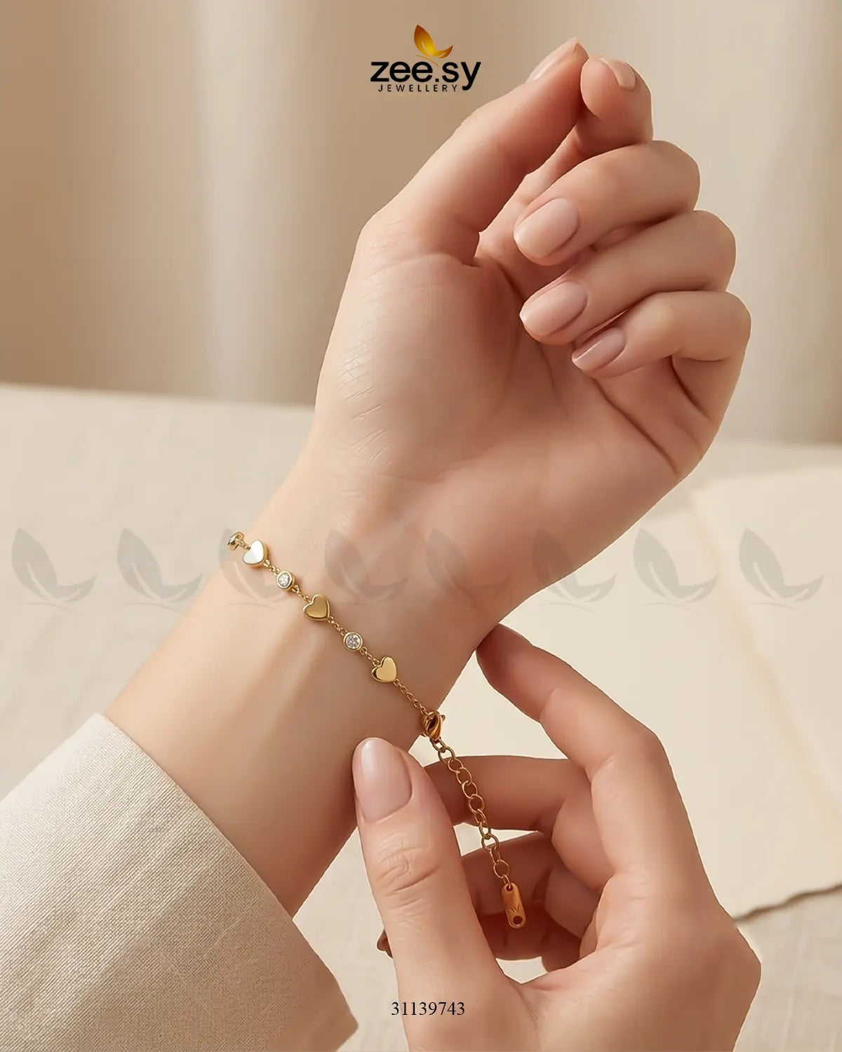Sweetheart Charm Modern Chain Bracelet