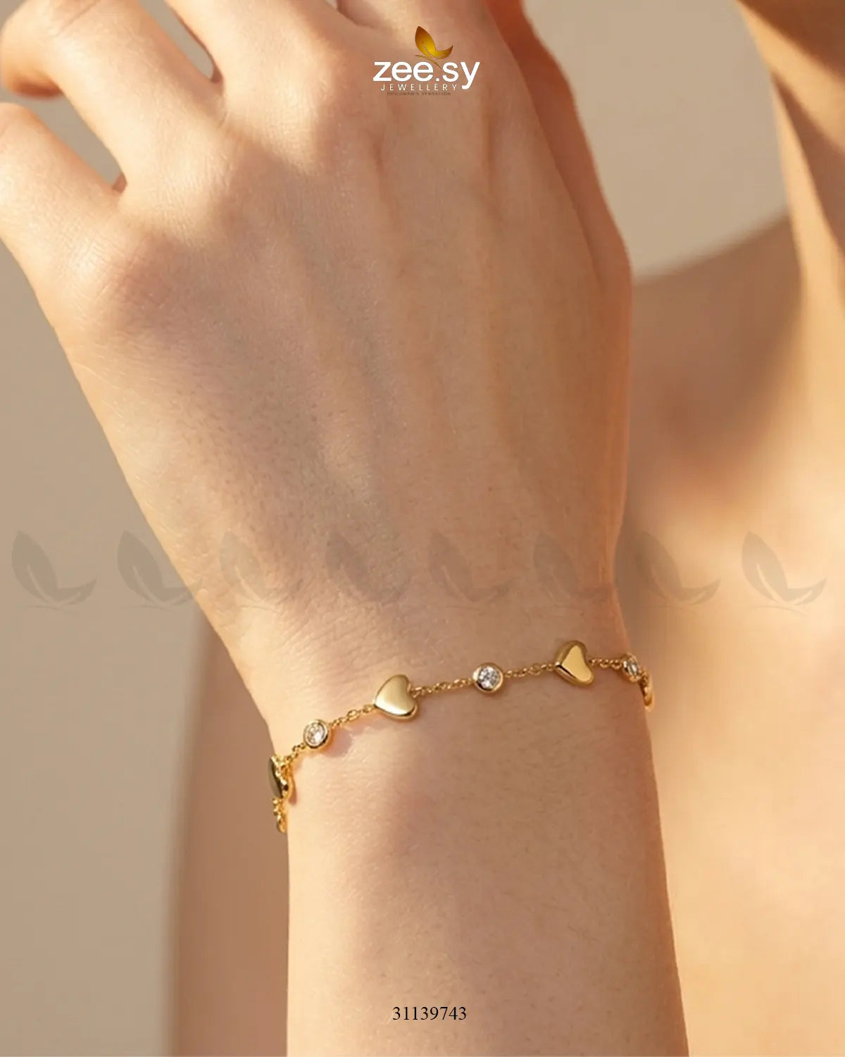 Sweetheart Charm Modern Chain Bracelet