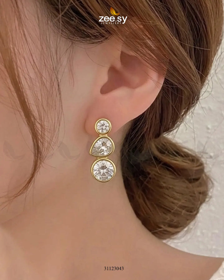 Tatiana Glam Crystal Studs Earrings Earrings - Zeesy Jewellery Pakistan | Premium Artificial & Imitation Jewellery