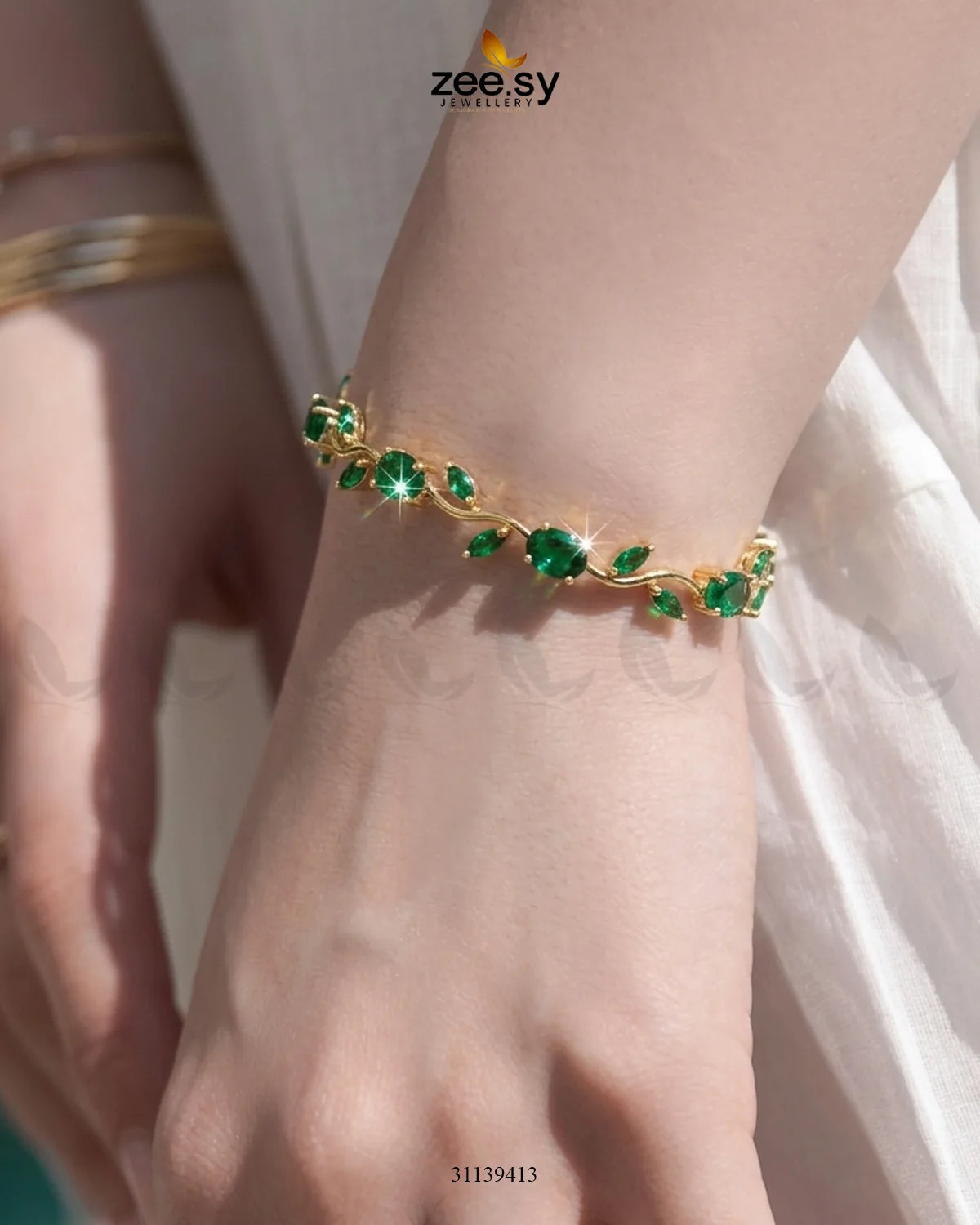 Tulip Cut Stones Floral Bracelet Finger Ring - Zeesy Jewellery Pakistan | Premium Artificial & Imitation Jewellery