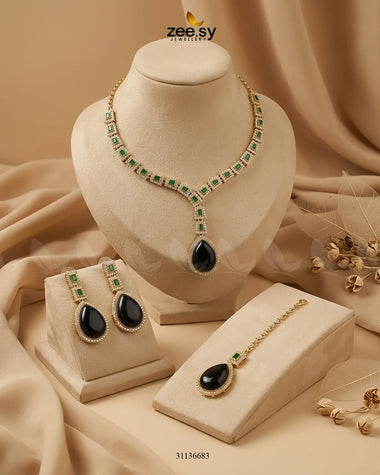 Victorian Bold Gemstone Necklace Set Golden Green Necklace Sets - Zeesy Jewellery Pakistan | Premium Artificial & Imitation Jewellery