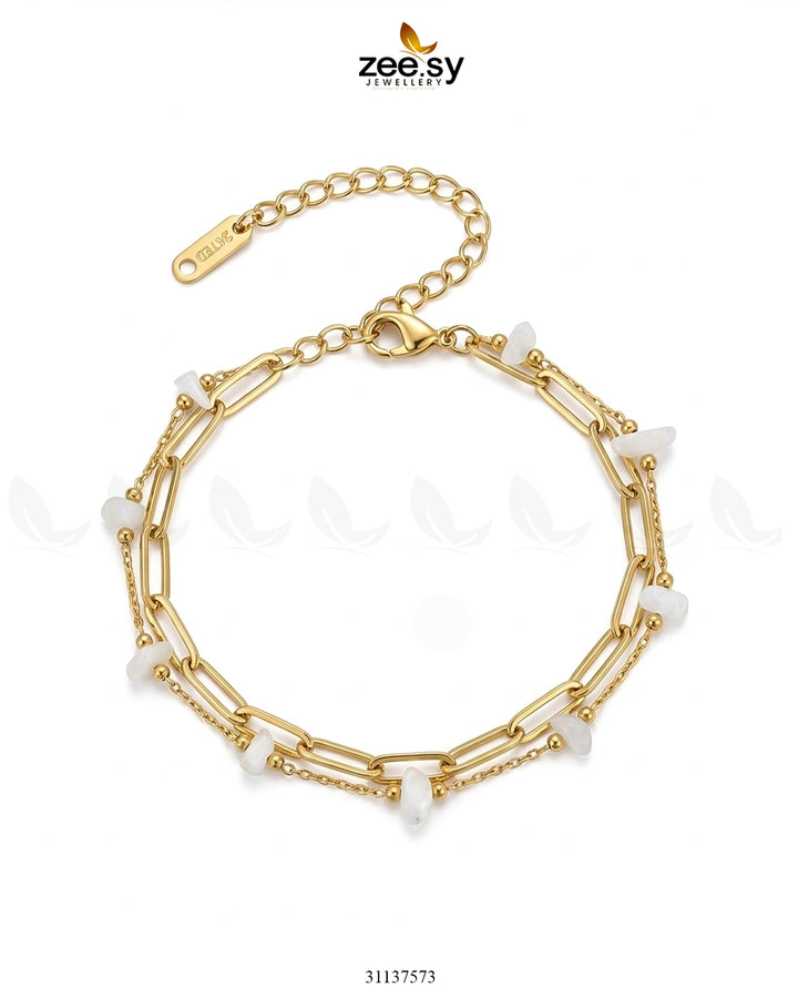 Villa Chunky Chain Bracelet Bracelet - Zeesy Jewellery Pakistan | Premium Artificial & Imitation Jewellery