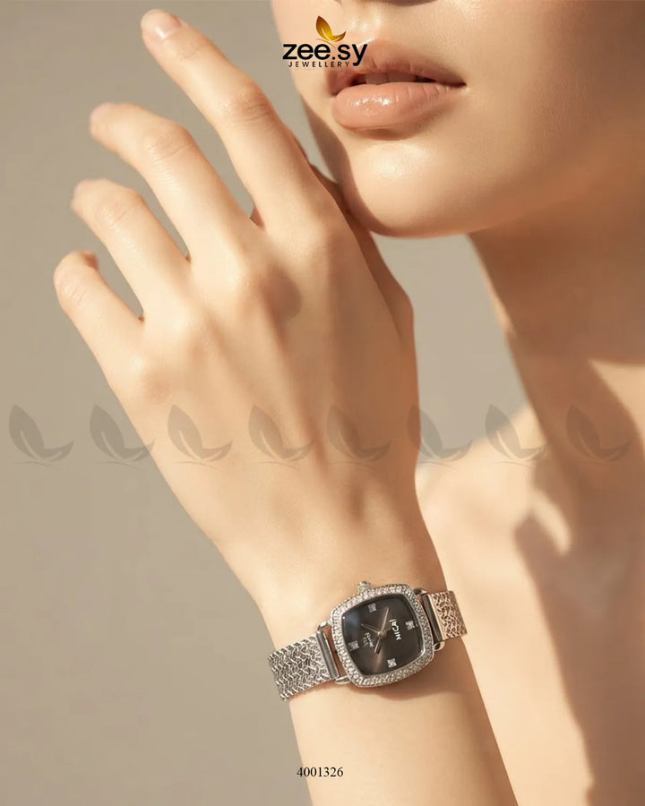 Wave Cushion Mesh Watch
