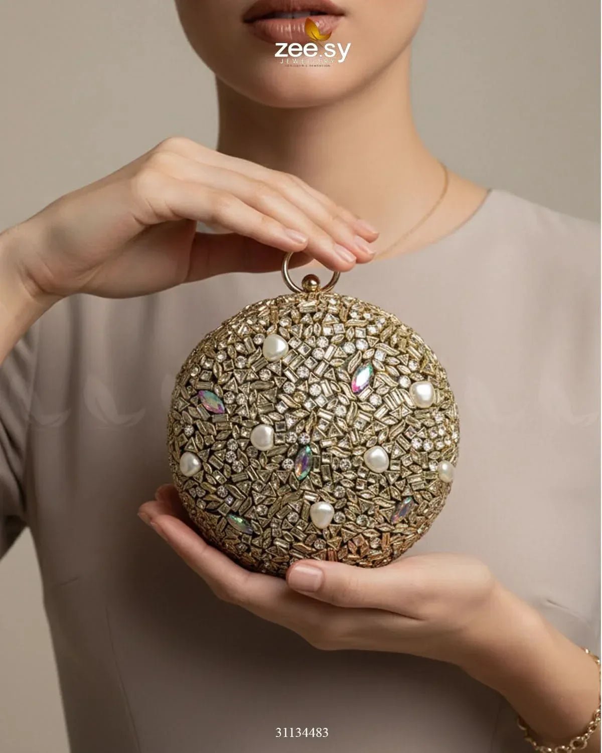 Artisan Crystal Pearl Clutch Bag ACCESSORIES - Zeesy Jewellery Pakistan | Premium Artificial & Imitation Jewellery