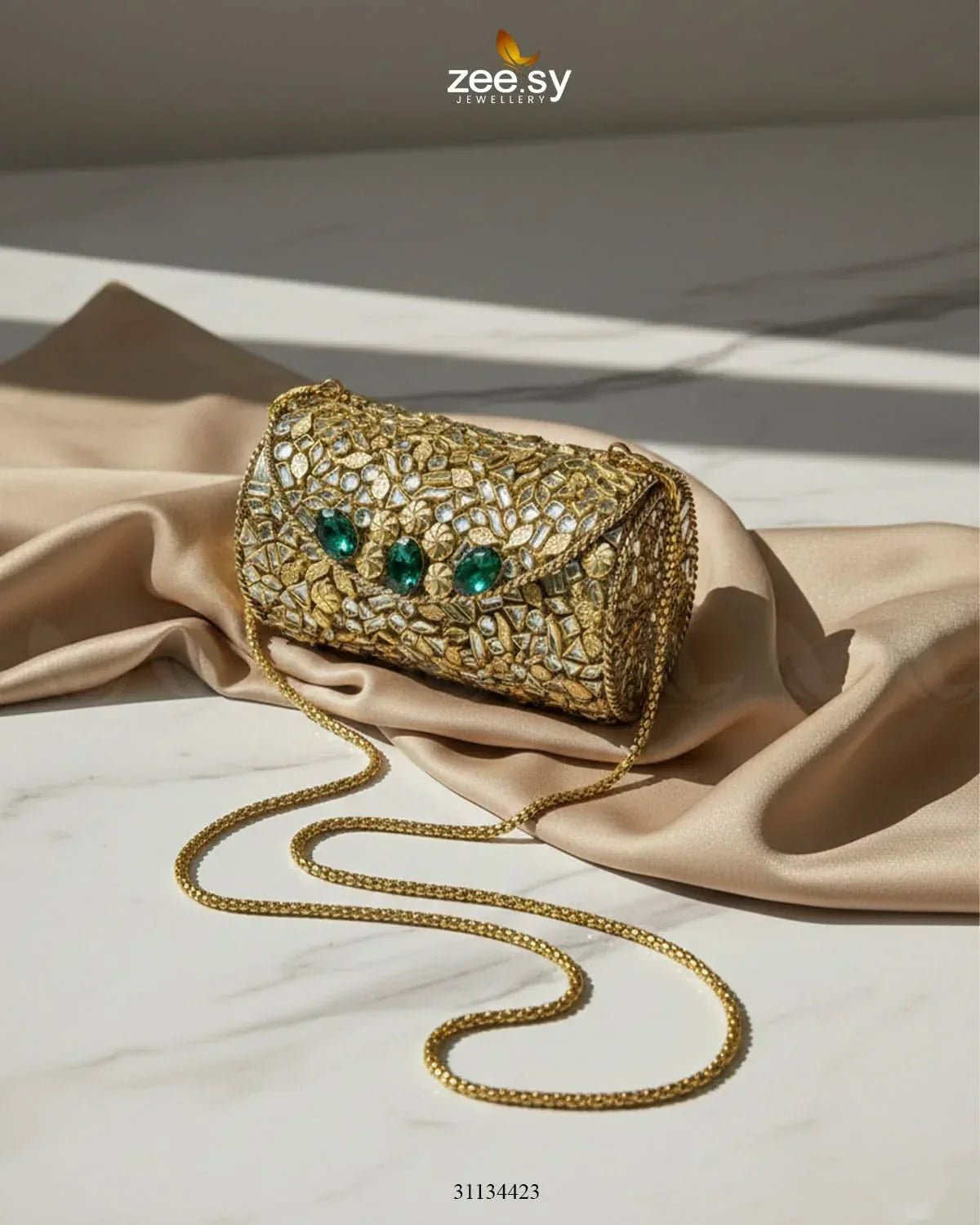 Bella Ferozah Leaf Clutch Bag ACCESSORIES - Zeesy Jewellery Pakistan | Premium Artificial & Imitation Jewellery