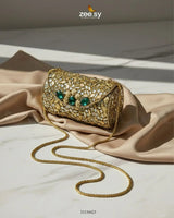 Bella Ferozah Leaf Clutch Bag ACCESSORIES - Zeesy Jewellery Pakistan | Premium Artificial & Imitation Jewellery