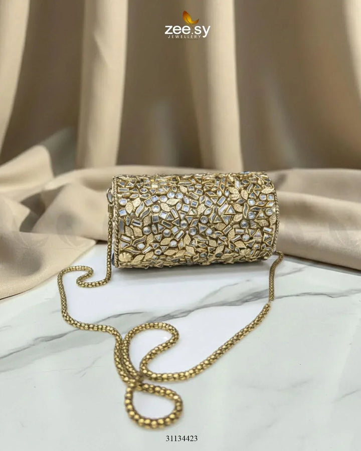 Bella Ferozah Leaf Clutch Bag ACCESSORIES - Zeesy Jewellery Pakistan | Premium Artificial & Imitation Jewellery