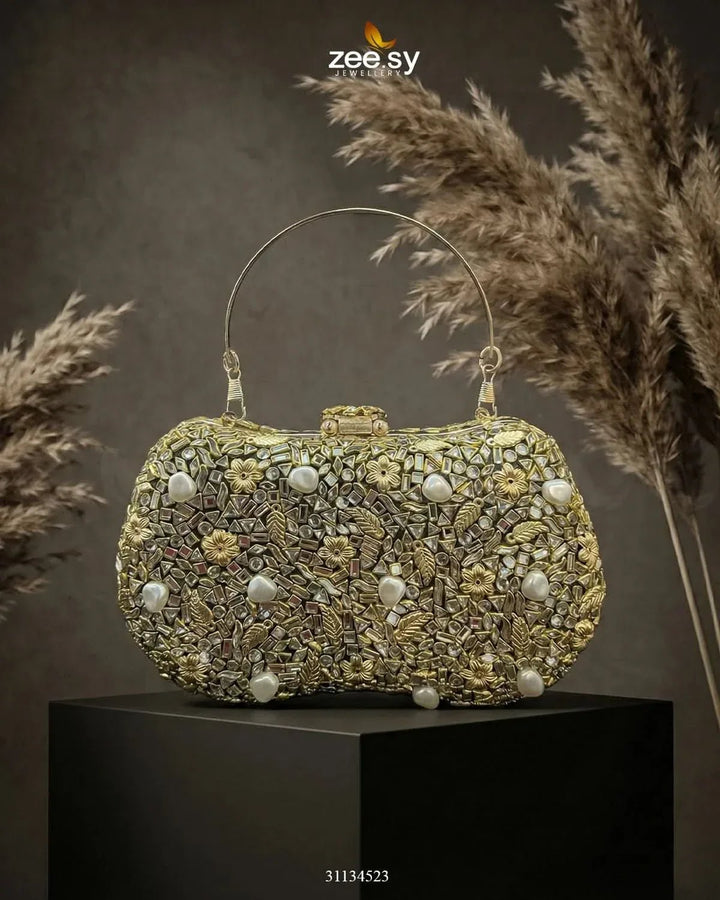 Emerald Baroque Pearl Clutch Bag ACCESSORIES - Zeesy Jewellery Pakistan | Premium Artificial & Imitation Jewellery