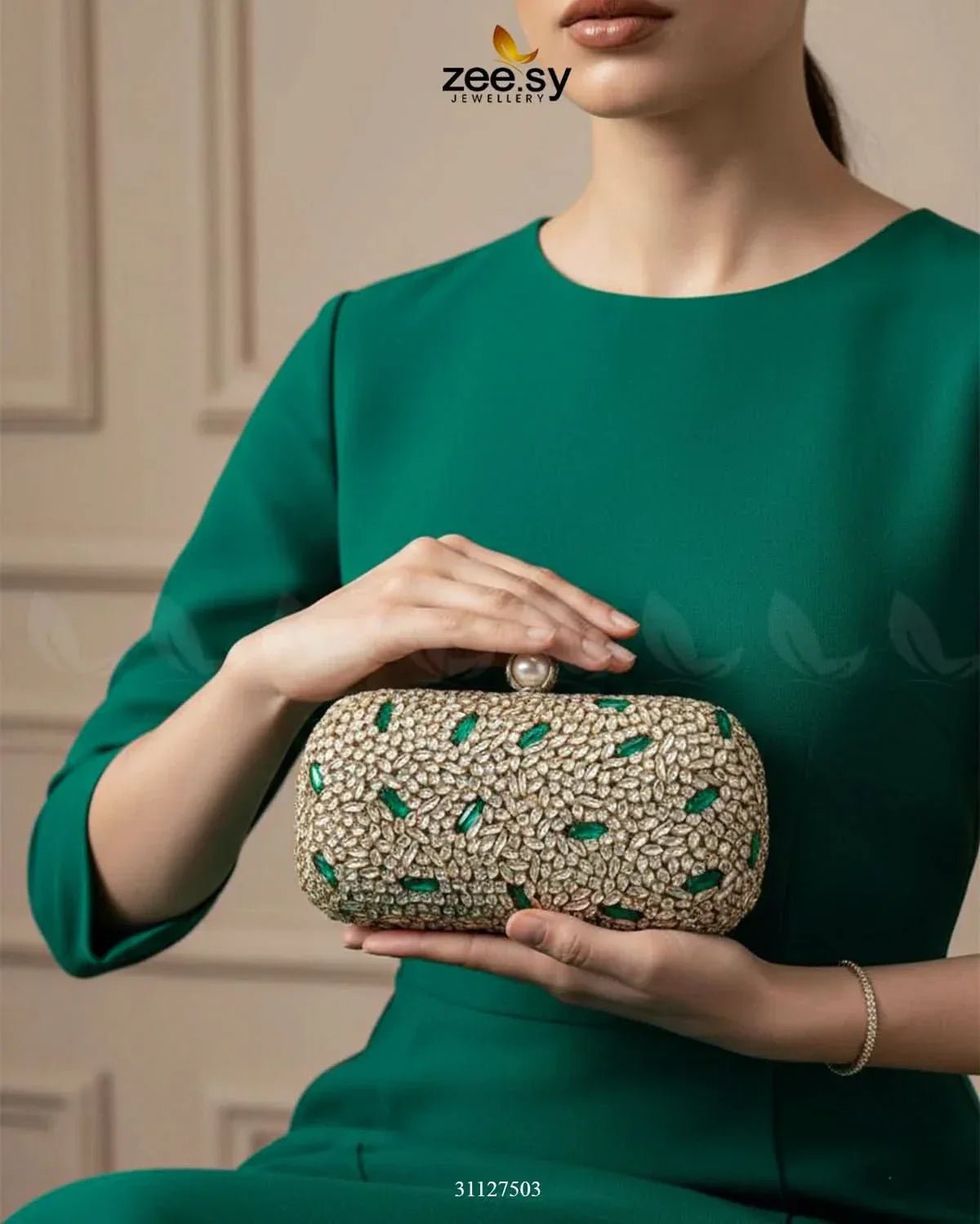 Majestic Gold Azure Evening Bag ACCESSORIES - Zeesy Jewellery Pakistan | Premium Artificial & Imitation Jewellery