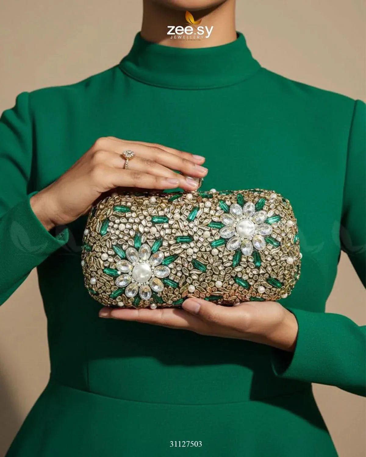 Majestic Gold Azure Evening Bag ACCESSORIES - Zeesy Jewellery Pakistan | Premium Artificial & Imitation Jewellery