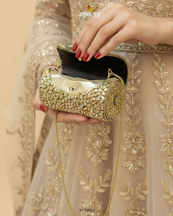 Moon Center Baroque Clutch Bag ACCESSORIES - Zeesy Jewellery Pakistan | Premium Artificial & Imitation Jewellery