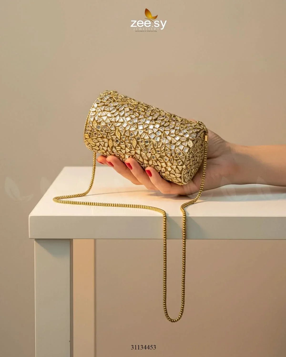Moon Center Baroque Clutch Bag ACCESSORIES - Zeesy Jewellery Pakistan | Premium Artificial & Imitation Jewellery