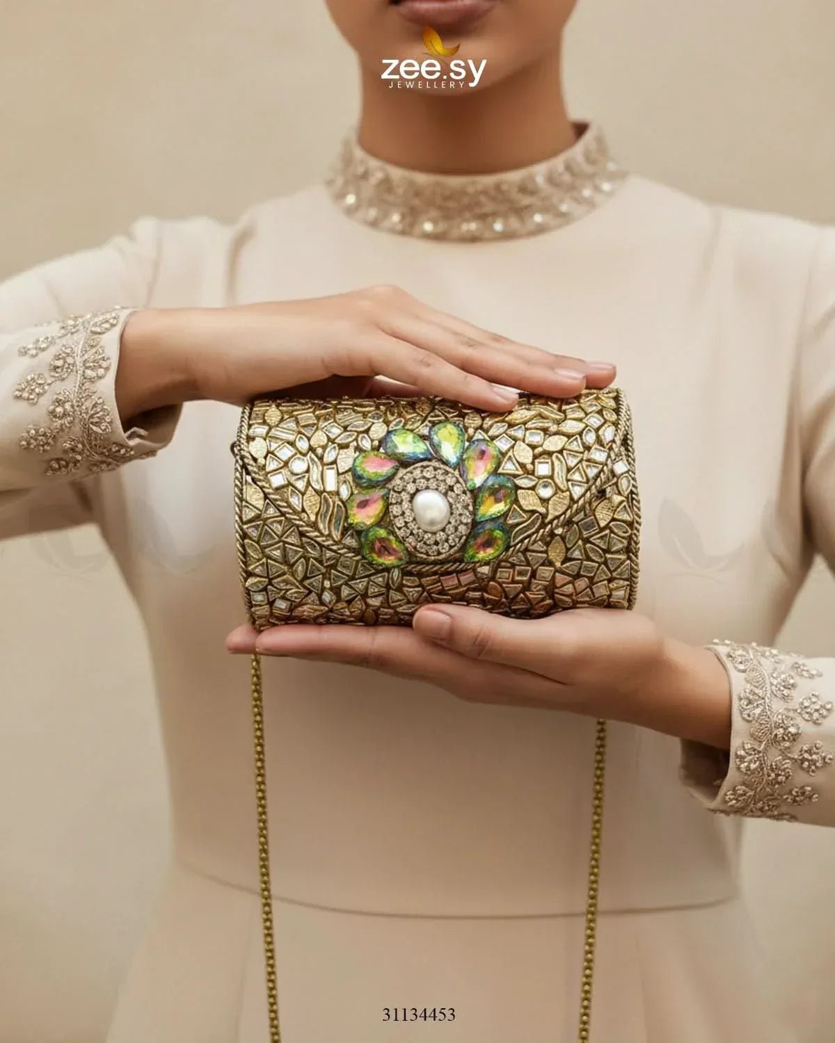Moon Center Baroque Clutch Bag ACCESSORIES - Zeesy Jewellery Pakistan | Premium Artificial & Imitation Jewellery