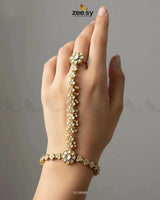 Ravya Anja ACCESSORIES - Zeesy Jewellery Pakistan | Premium Artificial & Imitation Jewellery