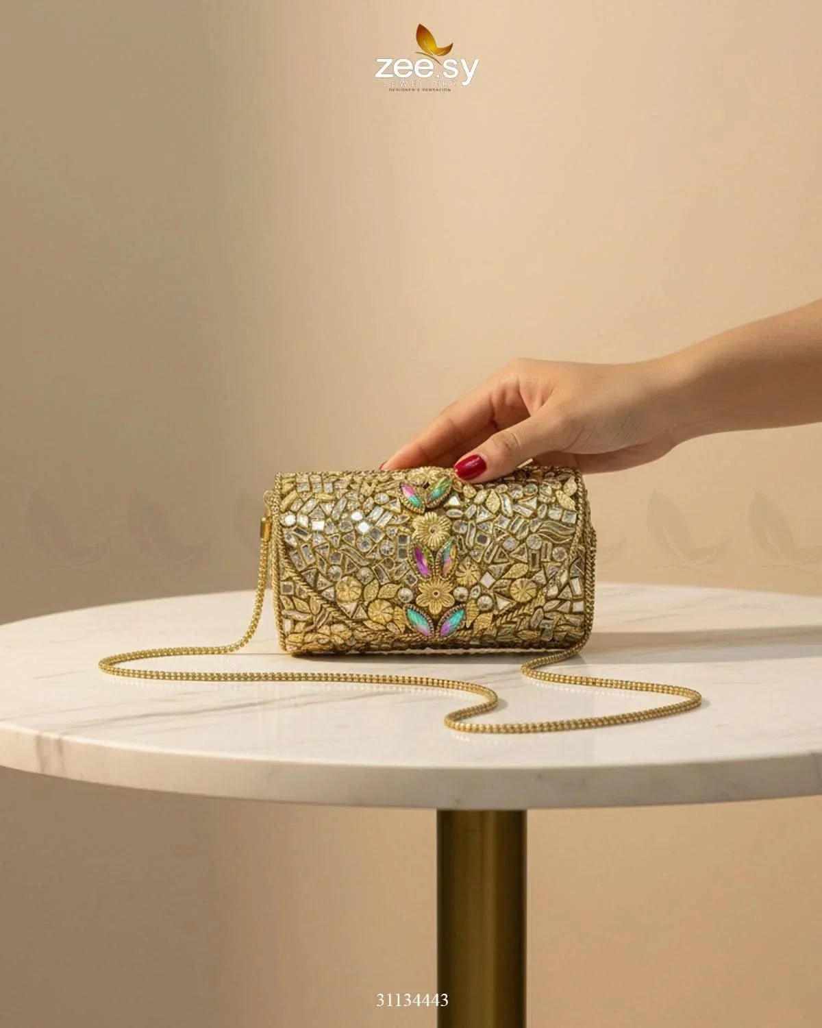 Royal Heritage Floral Clutch Bag ACCESSORIES - Zeesy Jewellery Pakistan | Premium Artificial & Imitation Jewellery