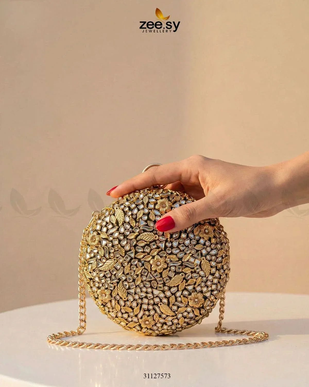 Royal Starburst Bloom Clutch Bag ACCESSORIES - Zeesy Jewellery Pakistan | Premium Artificial & Imitation Jewellery