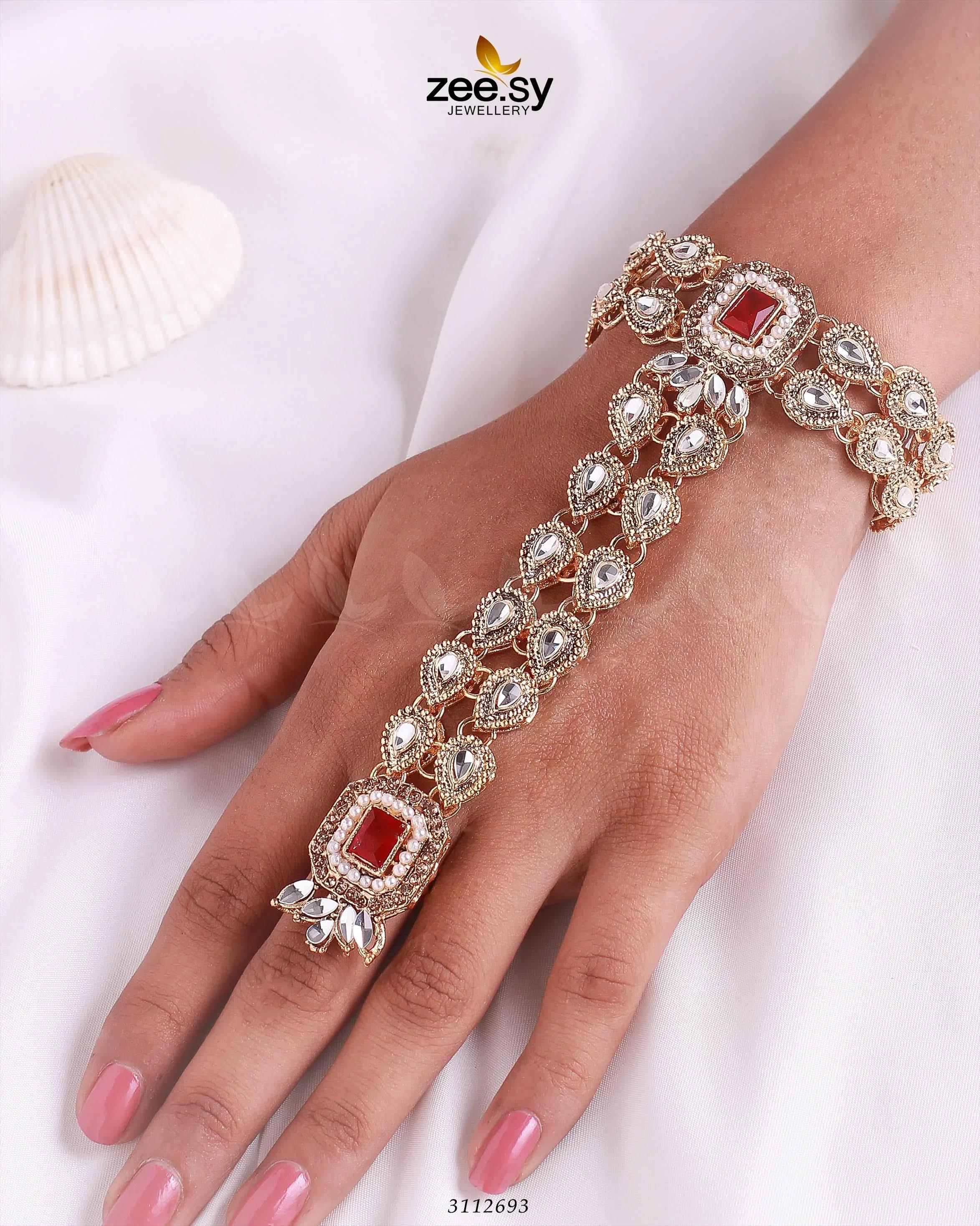 Exuberant Anja Bracelet - Zeesy.pk