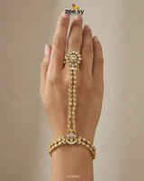 Zarmina Floral Kundan Anja Bracelet ACCESSORIES - Zeesy Jewellery Pakistan | Premium Artificial & Imitation Jewellery