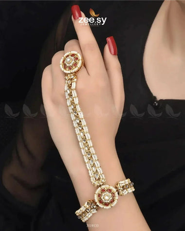 Zaynera Anja Red ACCESSORIES - Zeesy Jewellery Pakistan | Premium Artificial & Imitation Jewellery