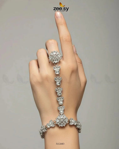 Bellflower Bracelet Anja - Zeesy Jewellery Pakistan | Premium Artificial & Imitation Jewellery