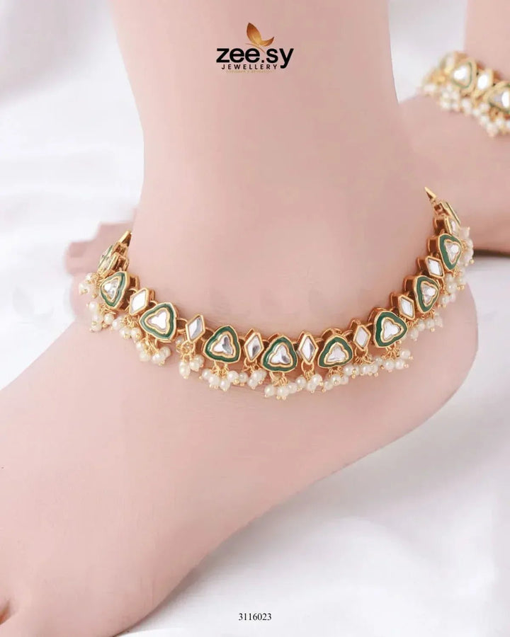 Zarmina Anklet Golden Green & White Anklets - Zeesy Jewellery Pakistan | Premium Artificial & Imitation Jewellery