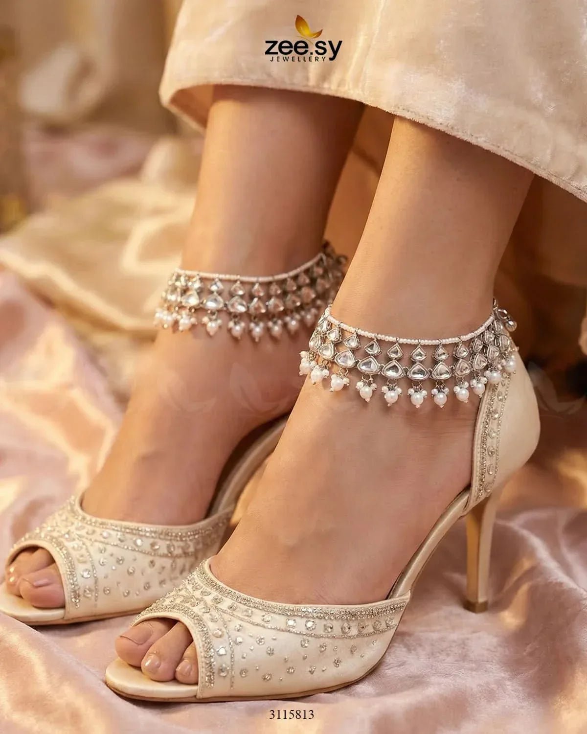 Benitoite Anklets Anklets - Zeesy Jewellery Pakistan | Premium Artificial & Imitation Jewellery