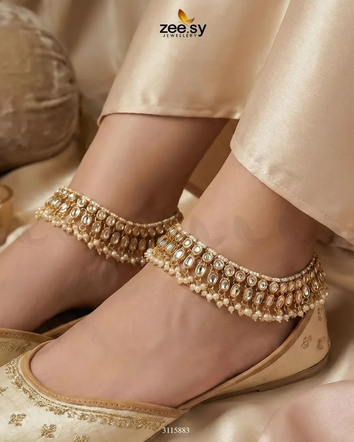 Oliena Anklets - Zeesy.pk