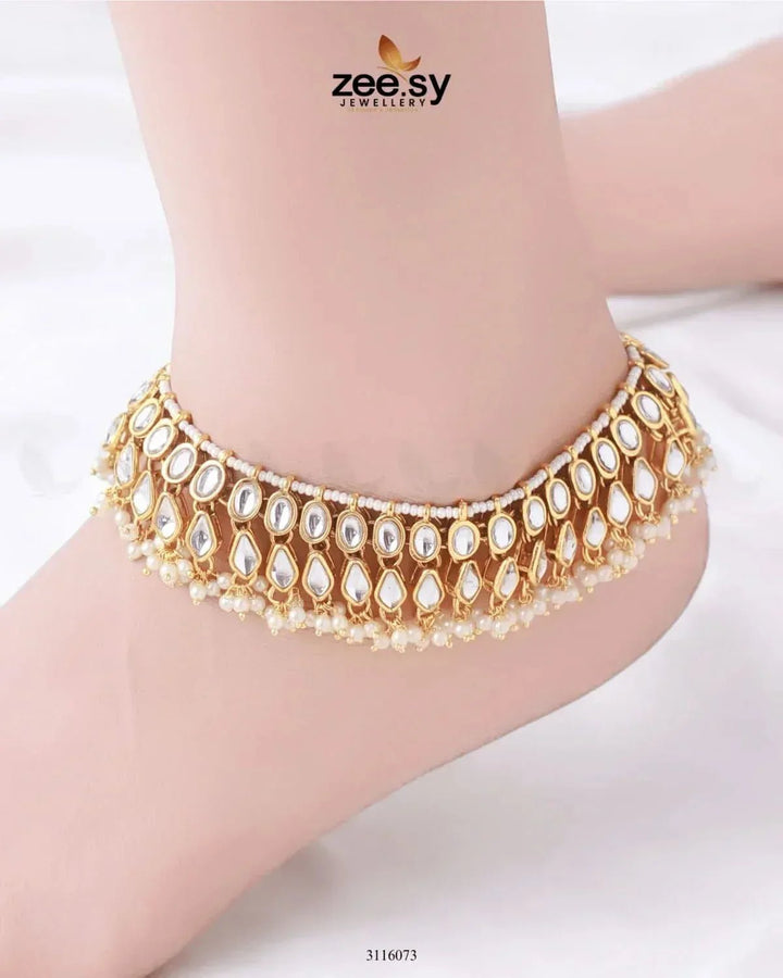 Orthoclase Anklet Golden white Anklets - Zeesy Jewellery Pakistan | Premium Artificial & Imitation Jewellery