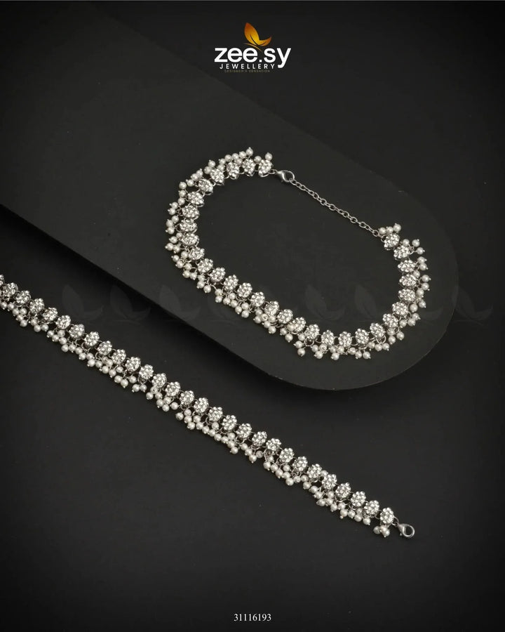 Zephyr Delicate Shimmer Anklets Silver Anklets - Zeesy Jewellery Pakistan | Premium Artificial & Imitation Jewellery