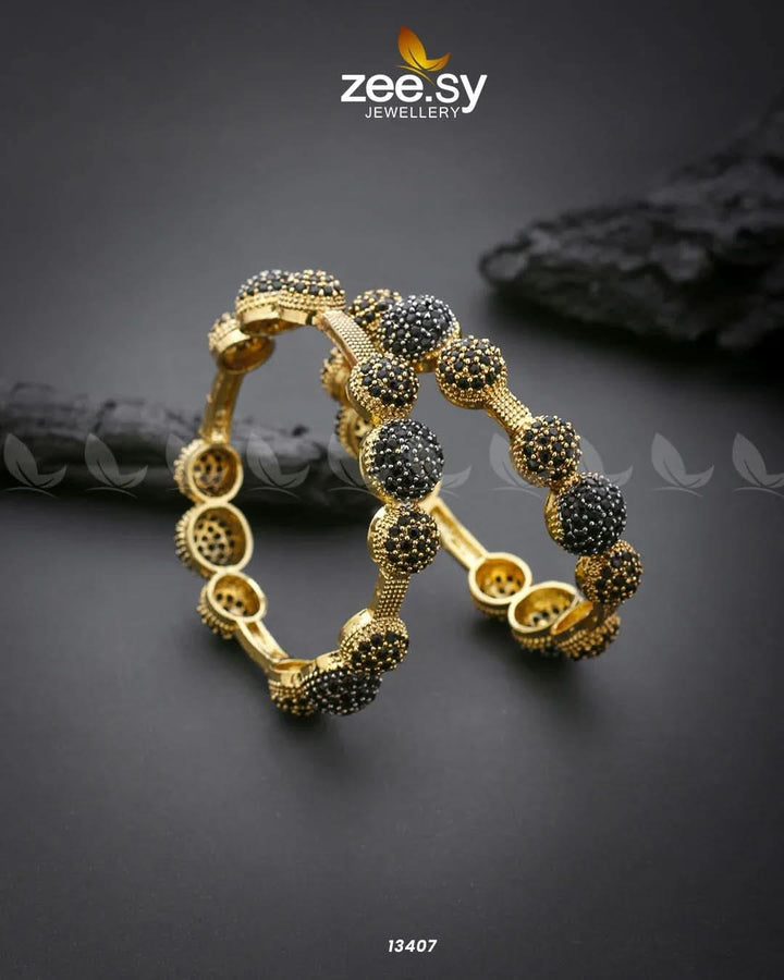 Zanaa's Bangles Black Bangles - Zeesy Jewellery Pakistan | Premium Artificial & Imitation Jewellery