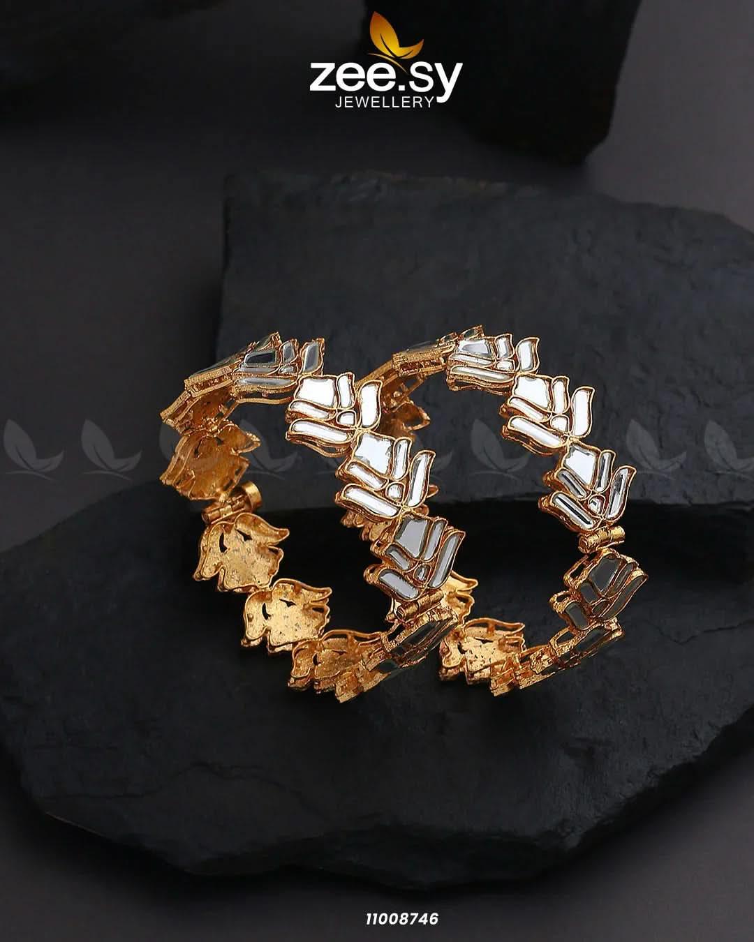 BANGLES-0535 White Bangles - Zeesy Jewellery Pakistan