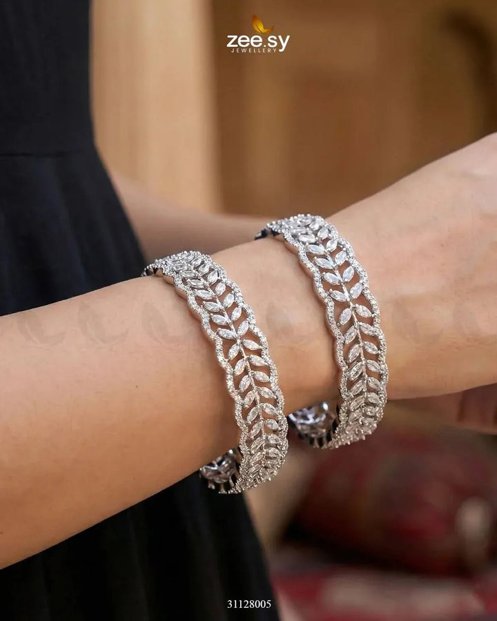 Leaf Vine Gems Stone Bangles BANGLES - Zeesy Jewellery Pakistan | Premium Artificial & Imitation Jewellery
