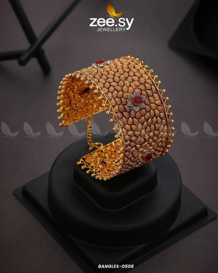 BANGLES-0506 Red Bangles - Zeesy Jewellery Pakistan | Premium Artificial & Imitation Jewellery